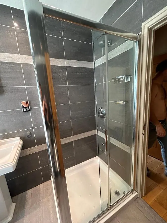Luxury Apartment - Great Location Sheffield
